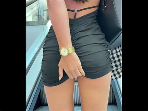 Public Flashing And Quick Fuck In Dressing Room XNXX