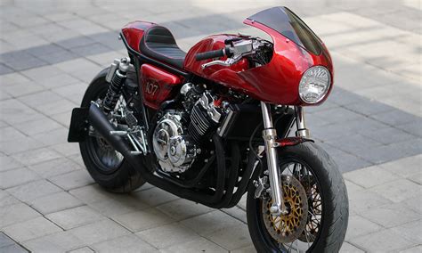 Honda Cb 400 Sf Cafe Racer Honda Cb400 Cafe Racer By Retrorides