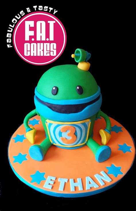 BOT from Team Umizoomi - Decorated Cake by FatCakes - CakesDecor