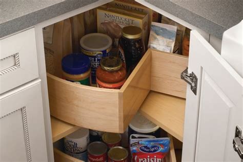 Угловой шкаф для современной кухни: фото вариантов интерьера | Kitchen ...