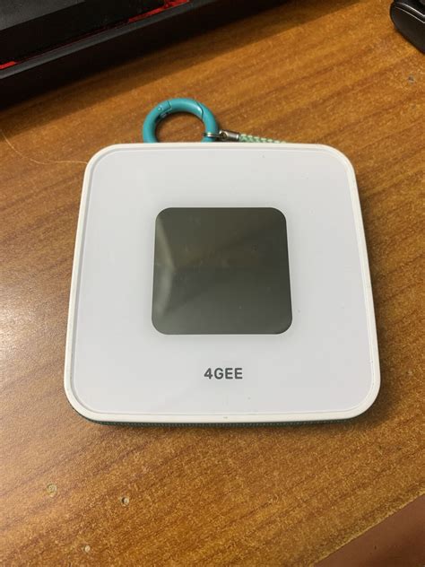 EE Osprey White 4G Mobile WiFi Hotspot Alcatel Link Y855 EBay