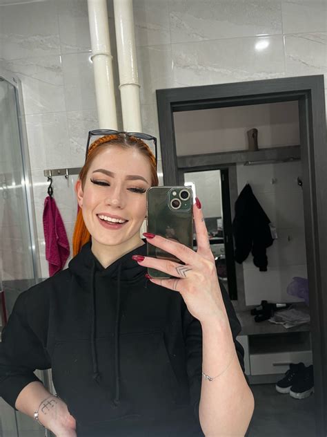 Do You Like To See This Ginger Babe More Often R Utahvoyeurs