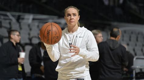 Mid Major Award To Be Named After Becky Hammon