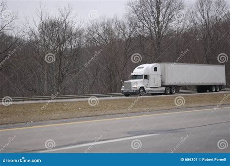 White Semi Tractor Trailer Truck Stock Image Image Of Load Move 656301