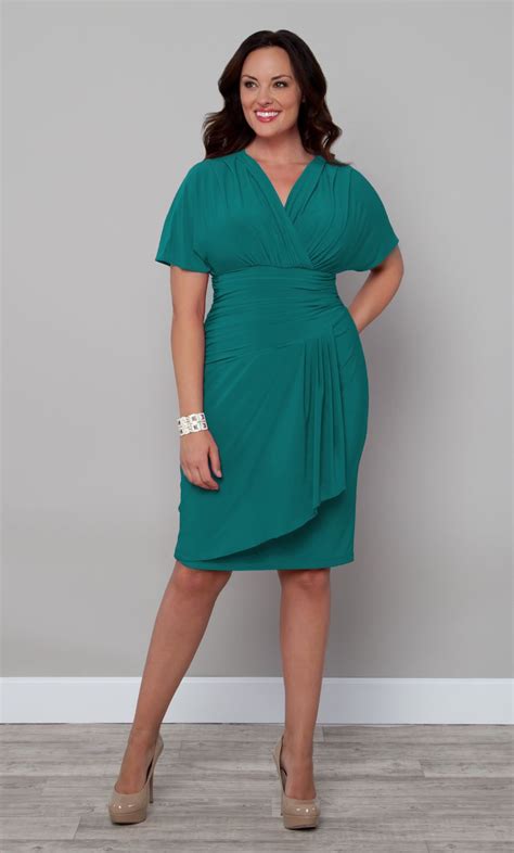 Pin By Kiyonna Plus Size Clothing On Your Style Retro Chic Plus Size