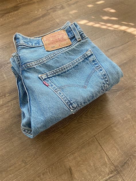 Vintage Levis Lot 501 Gem