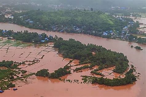 Maharashtra Rains 136 Dead Rescue Ops On Govt Says Next 48 Hours