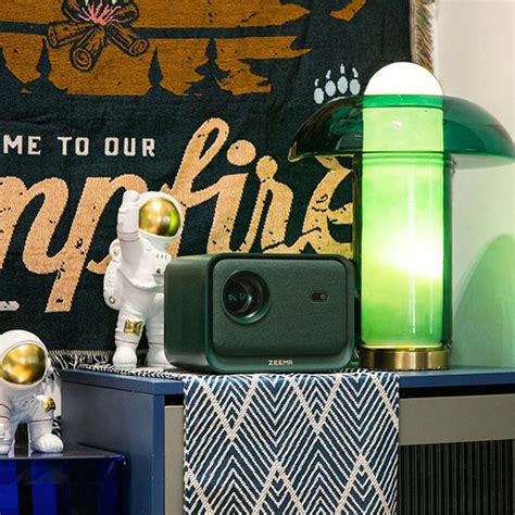 Проектор ZEEMR Z1 mini (600 ANSI/1920 * 1080) Blue