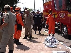 Motorista invade ponto de ônibus mata três e deixa outros três feridos