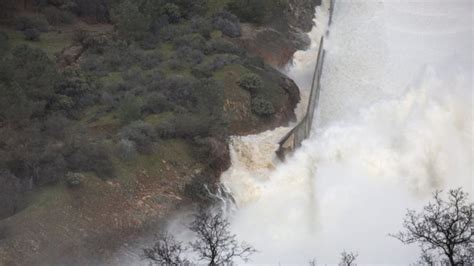 Lake Oroville Dam Evacuations Begin Amid Fears Structure Will Fail