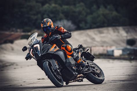 The never-ending tap of torque: KTM’s LC8 continues to drive the next ...