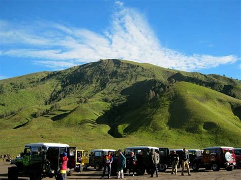 Destinasi Wisata Bukit Teletubbies Di Indonesia Yang Indah