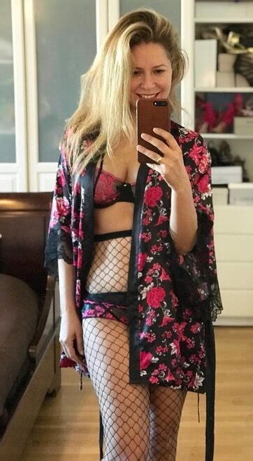 Dressed And Sexy 2836 6420 Porn Pic