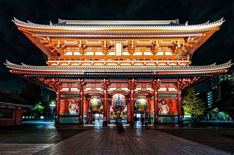 30 FAMOUS TEMPLES IN ASIA To Add To Your Bucket List