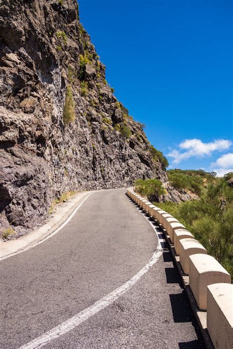 Straße auf der Kanarischen Insel Teneriffa Country Roads Structures