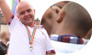 Big Fat Gypsy Weddings Gay Teenager Devastated After He S Outed On Show Daily Mail Online