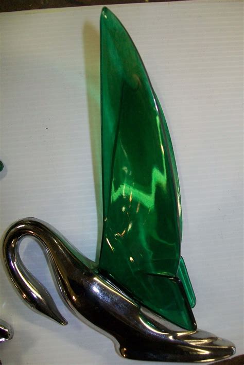 Naked Hood Ornament Needs Wings Collectors Weekly