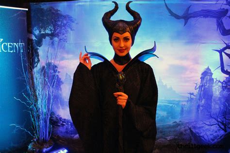 Maleficent - Walt Disney Theme Parks Photo (41435378) - Fanpop