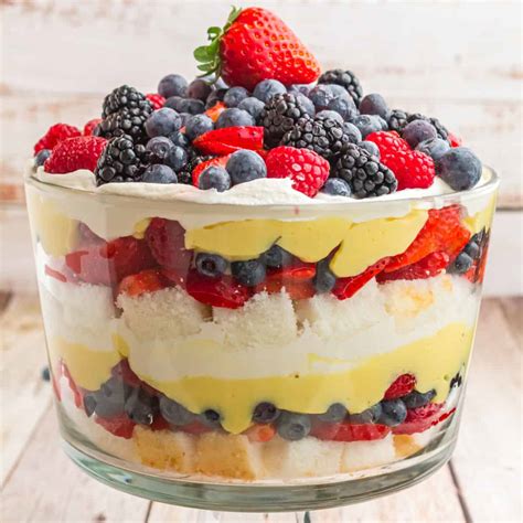 Angel Food Cake Berry Trifle Real Housemoms