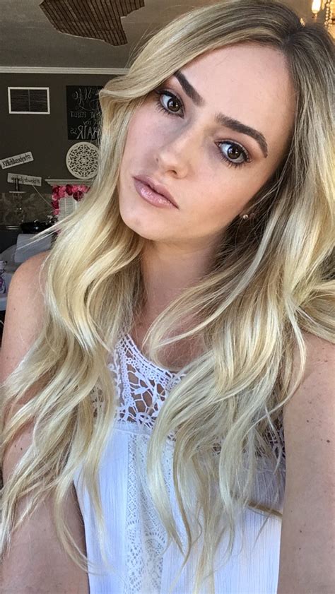 TW Pornstars Charlie Love Twitter Need Anal By Charlielovin Manyvids 5 23 AM 22 Sep 2017