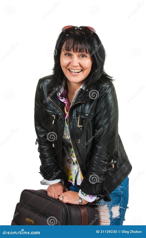 Женщина с чемоданом стоковое фото. изображение насчитывающей отключение ...