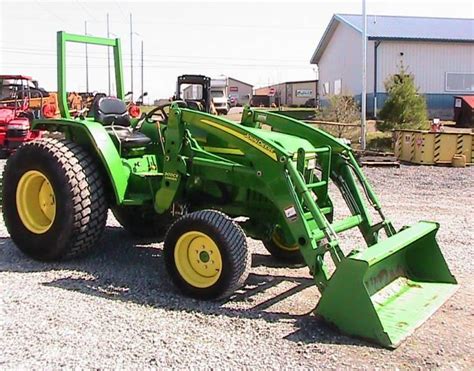 John Deere 990 Compact Utility Tractor Operation Maintenance