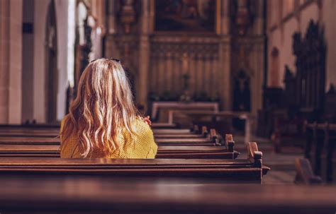 Falling Away Decline Of Christianity In The Us Continues At Rapid Pace