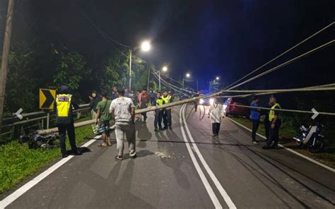 2 Pelajar UiTM Rembau Maut Kemalangan FMT