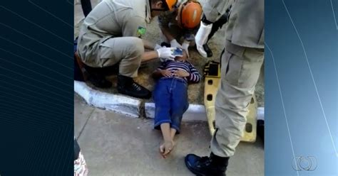 G1 Menino cai de janela de prédio em Valparaíso de Goiás veja