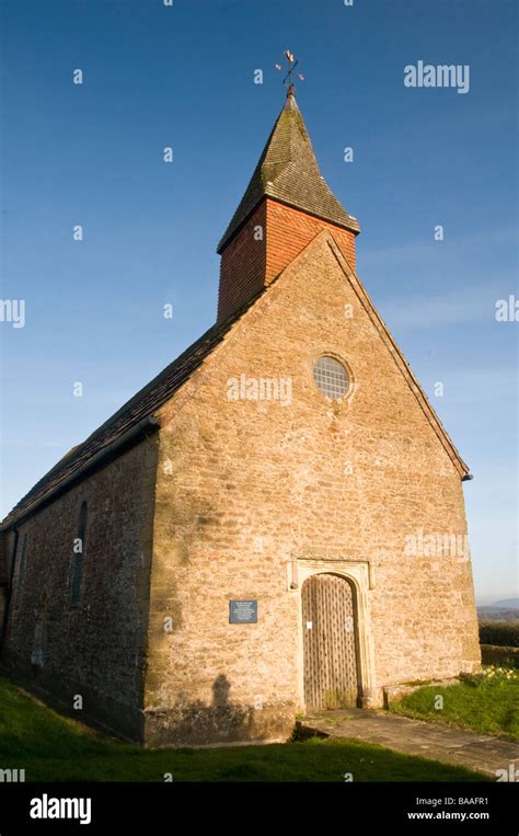 Churches sussex hi-res stock photography and images - Alamy