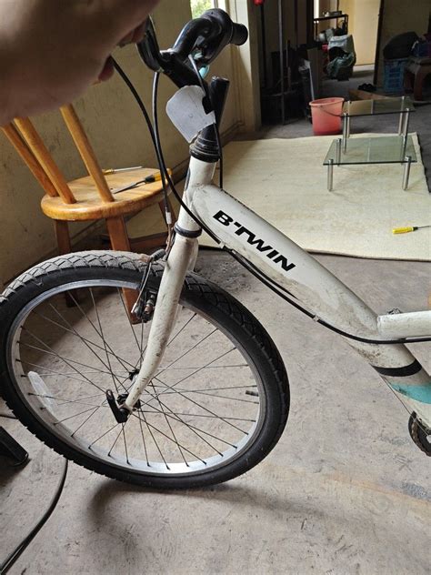 pre-loved Decathlon BTwin Original 100 Kids' Hybrid Bike, Sports ...