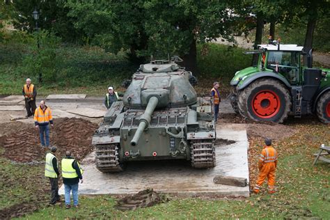 Nottinghamshire Military Museum Takes Delivery Of Iconic British Tank