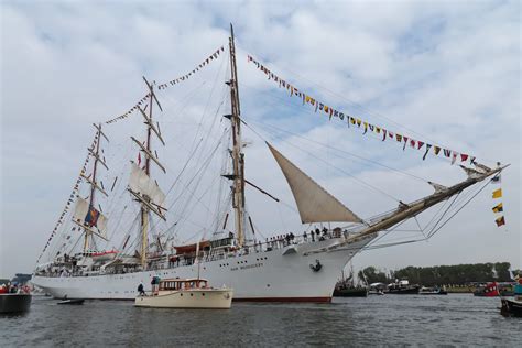 Sail Amsterdam Noordzeekanaal Velzen Netherlands Flickr