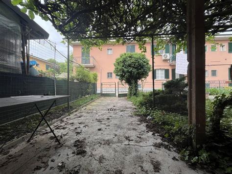 Vendita Appartamento Desio Monolocale In Via Pallavicini Buono Stato