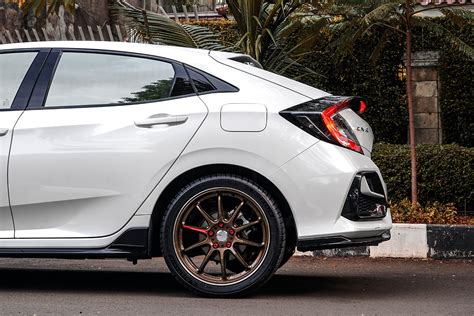 Permaisuri Work Emotion ZR10 On Honda Civic Turbo Hatchback