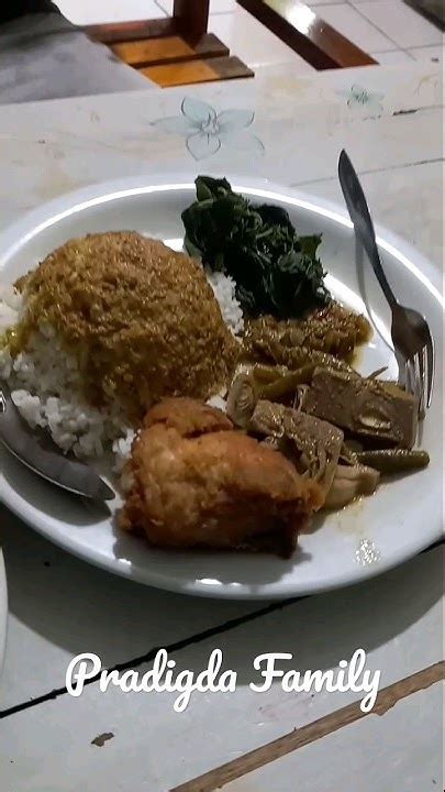 Menu Buka Puasa Dengan Nasi Padang Mantap Lho Youtube