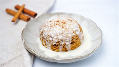 Keto Low Carb Pumpkin Spice Mug Cake With Cream Cheese Glaze Youtube