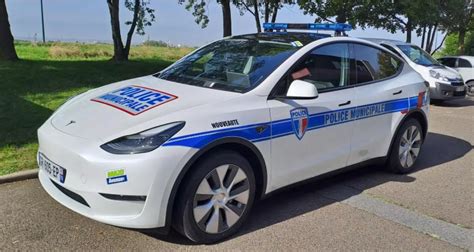 La Police Fran Aise Bient T En Tesla