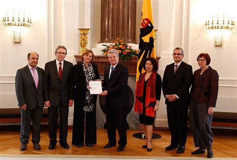 Bergabe Des Jahresgutachtens An Bundespr Sident Joachim Gauck