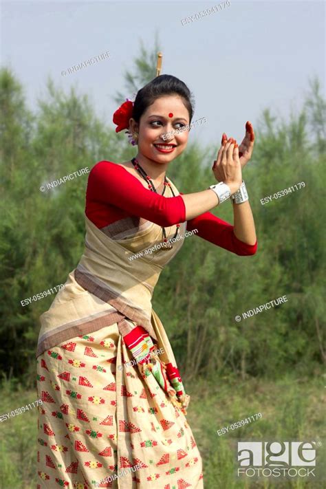 Bihu Dance Costume