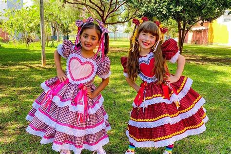 Roupa De Festa Junina De Criança - 22 Ideias de Festa Junina Roupa Infantil: Looks Que Não Erram