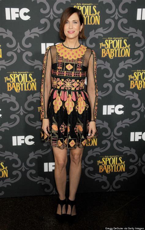 Kristen Wiig Debuts New Bob Haircut At 'The Spoils Of Babylon' Premiere | HuffPost