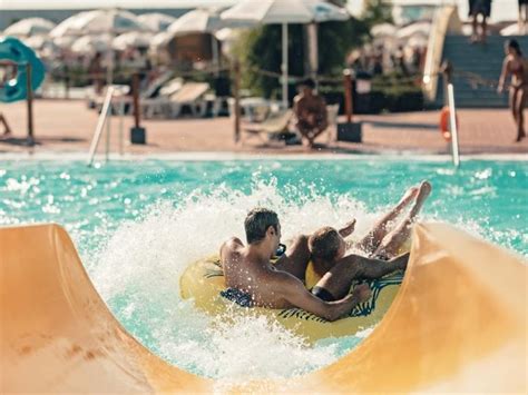 Pigeon Forge Water Park Fun: Stay Cool This Summer | Pigeon Forge TN Cabins