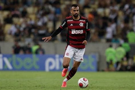 Fabr Cio Bruno V Falta De Intensidade Do Fla Gazeta Esportiva