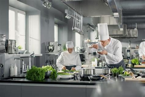 Ciclo de grado medio Técnico en Cocina y Gastronomía Zarautz ESCUELA DE