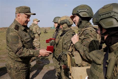 Russia S Shoigu Gerasimov Meet Commanders Of Troops Fighting In Ukraine Reuters