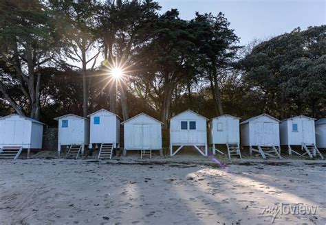 Cabines Blanches Sur La Plage Des Dames Noirmoutier En L Le Posters