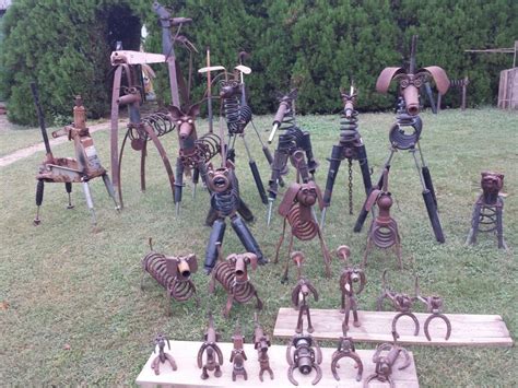 Scrap metal dog collection Junk yard dogs | Scrap metal art, Metal tree wall art, Metal art