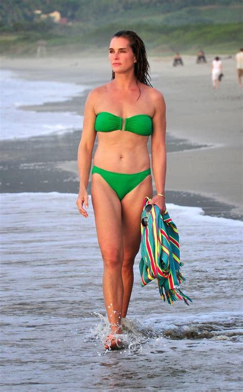 Ampm Fun Brooke Shields Stuns In A Bikini At Age