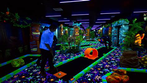 Glow Golf Nordic Amusement Group